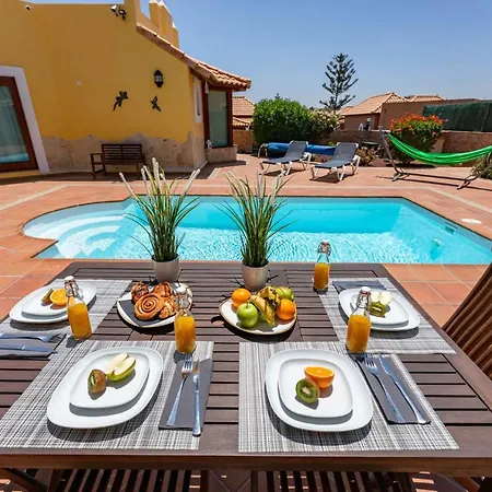 Relax 2 Private Pool By Holidays Willa Corralejo